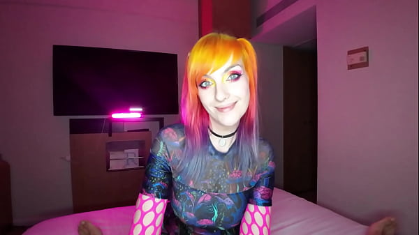 Kitty Worships BWC POV MrLdnLad