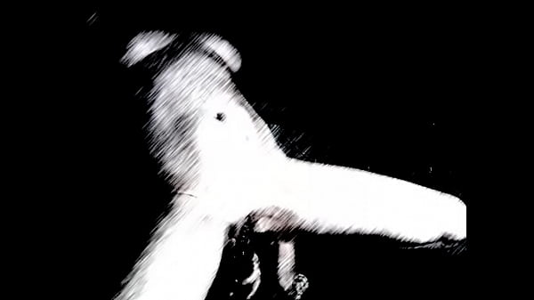 Hot chick fucks a dildo