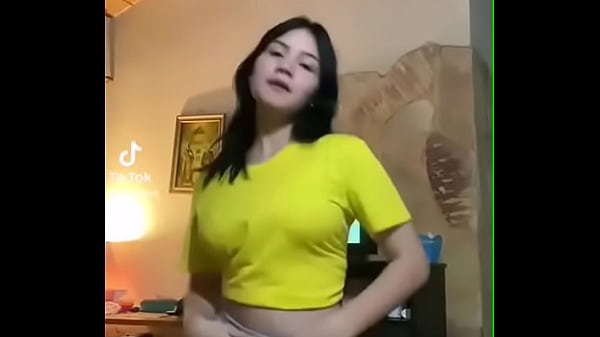 Noeroa dancing
