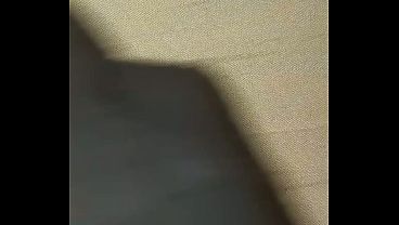 Metendo no meu cuzinho