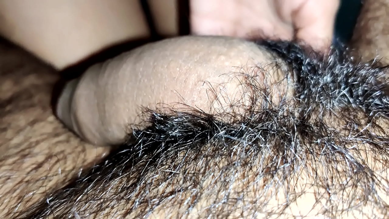 Indian Bhabhi Pussy Taking Cumshot