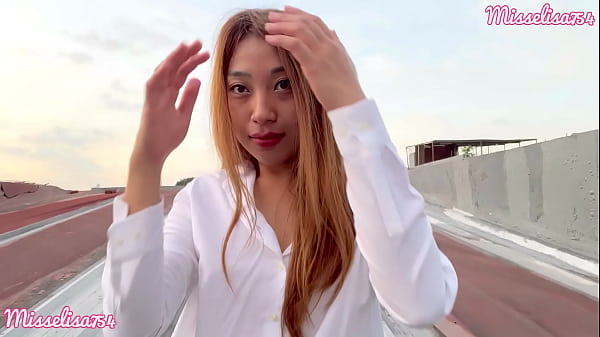 JAPANESE SLUT HOT SECRETARY PUBLIC OUTDOOR