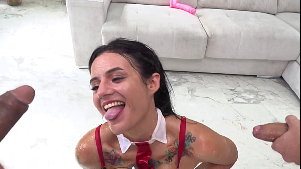 Her boyfriend doesn't know she records adult content. Strong Double penetration. Anal. piss. latina girl. deep balls.