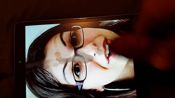 Anita Sarkeesian cummed