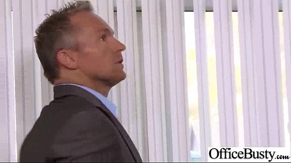 Intercors Vor Der Kamera Mit Einem Büromädchen Mit Großen Melonentitten (Shana Lenee) Film-29