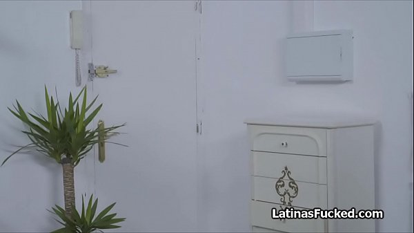 Fat cock dude fucks gfs Spanish roomie