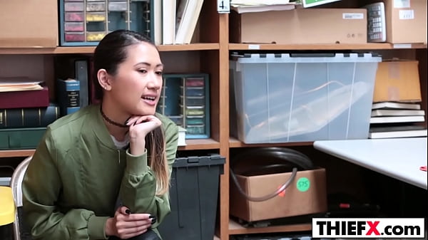 Fucking This Irresistible Sexy Teen Thief