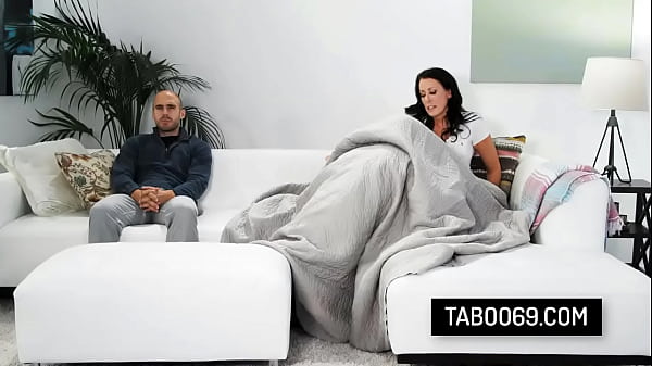 Naughty milf stepmom with big tits Reagan Foxx have quality sex time with her stepson
