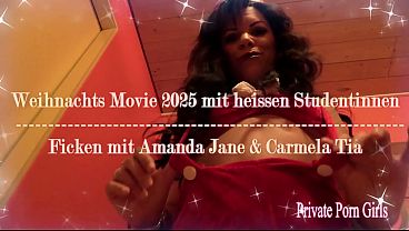 Film 03 - Versautes Bi-Girls-Duo beim Weihnachtsfick 2025 mit Dir