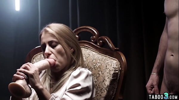 Busty MILF psychologist Nikky Thorne analyzed by her patient