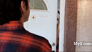 Summer Heat Plumber Shag - Tiffani Madison, Elias Cash
