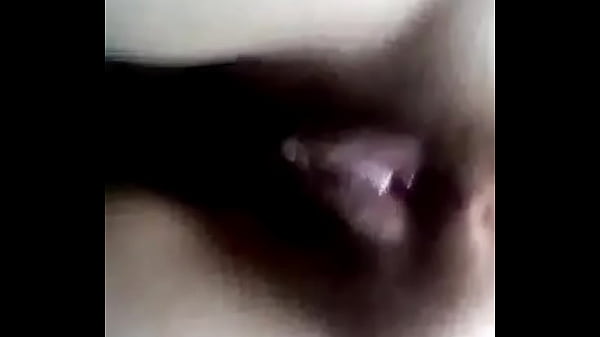 Yareni graba video jugueteando