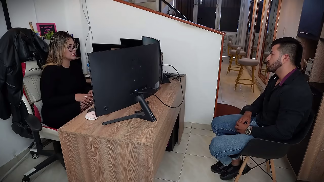 LUCKY GUY FUCKS HIS BOSS DURING THE JOB INTERVIEW!!! - SARAFILMS