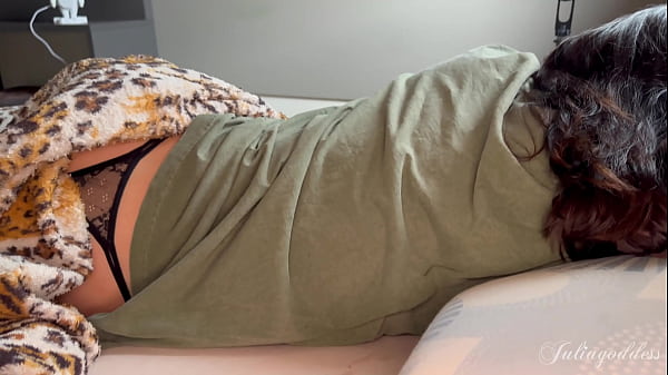 Stepson Asks to Share Bed with Stepmom and Got a Surprise
