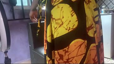 Bustysaxx striptease