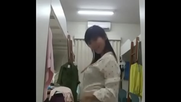 WChinese Indonesian Ex Girlfriend GF Stripping Dances