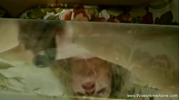 Masturbating Housewife During Lockdown Orgasms Herself