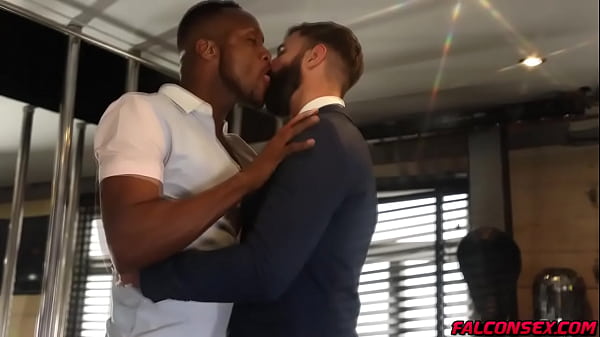 Download Video - Andre Donovan fills Dani Robles completely with his impressive member