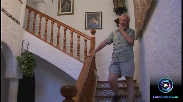 Luscious Valentina Velasquez gives sensual footjob to grandpa