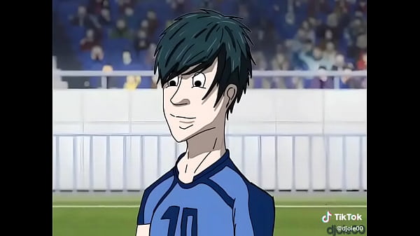 Novinho da bunda grande sendo cobiçado por vári...