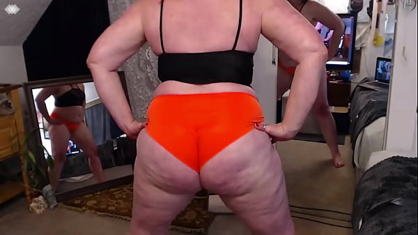 Dawnskye1962 - update #191 - 264 Exercising in orange shorts - Jan 03, 2026