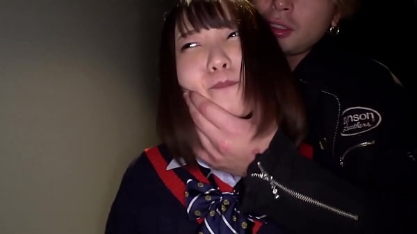 part1 Mai, a beautiful M girl with a white panty! A beautiful and inexperienced girl with little experience! Just licking her ears will make her beautiful pie pan wet all over!