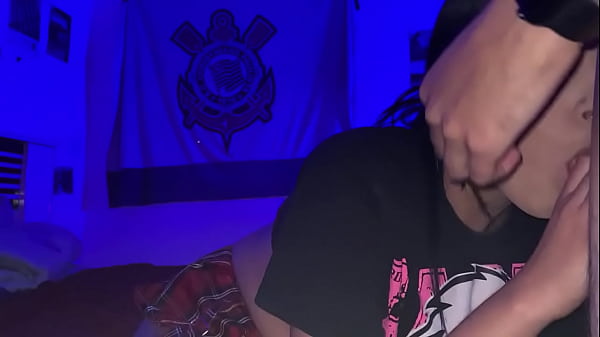 Download Video - EU CHEIA DE TESAO&comma; ACABEI GOZANDO PELO MEU CU