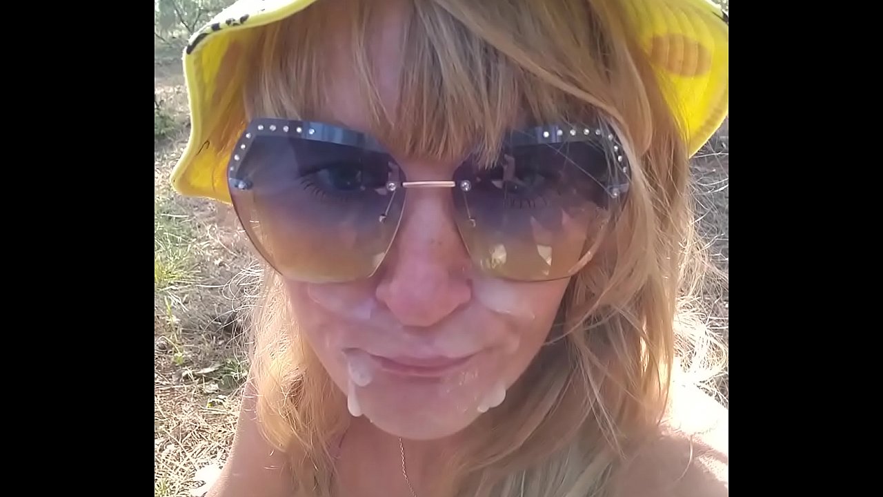 Kinky Selfie - Follada rápida en el bosque. Mamadas, Lamiendo el culo, Estilo perrito, Semen en la cara. Sexo al aire libre
                    cumshot cum outdoor blowjob slut doggystyle real amateur homemade ass licking public whore horny russian outside sasha bikeyeva muchos negros