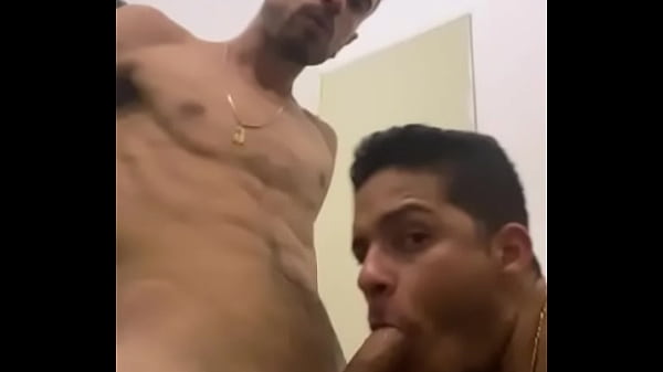 Download Video - 27cm me Jogou no Quartinho que tinha um banquinho e socou Rola em mim at&eacute; eu n&atilde;o aguentar mais