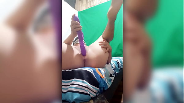 THE SUPER ELECTRIC DILDO MAKES MY STEPMOTHER'S YOUNG SLUT MOAN INTENSELY!! THE TIGHT VAGINA ASKED FOR MORE DEPTH WHILE SHE ENJOYS IT TO THE MAXIMUM. FREE REAL HOMEMADE PORN