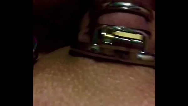 Sissy Candi S'exhibe