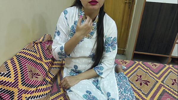 Sauteli mummy se gandi baat or chudai Stepson dirty talk by young stepmom and she is ready to fuck