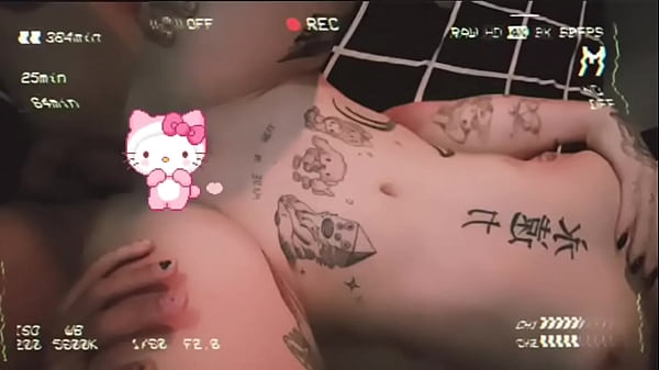 Ele me comeu bebadinha e eu tirei fotinho (,,> <,,) qrozne