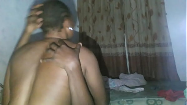 Download Video - I fucked this nigerian girl till her weave fell off