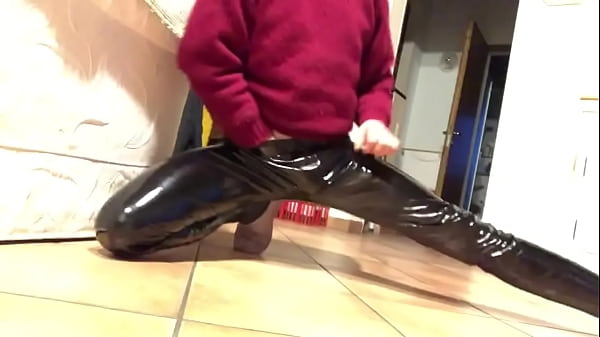 Download Video - Spa&szlig; in Lederhose und Sex Spielzeug