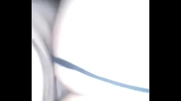thumb horn