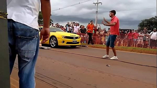 Uno de Firma com Escada colocando Camaro pra Mamar 4k full HD