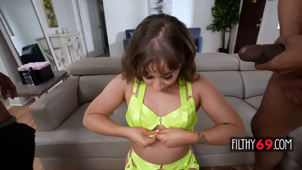 Curvy milf anal interracial threesome - Tommy King