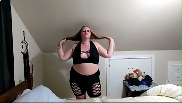 I love watching my cum dripping from stepsisters pussy!