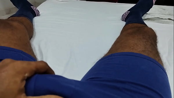 SEXO SALVAJE CON LA ZORRA DE MI HERMANASTRA A ELLA LE GUSTA LAS VERGAS GRANDES