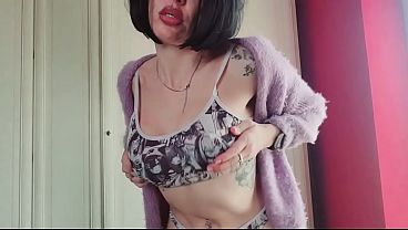 ChantalChannel - strip manga girl