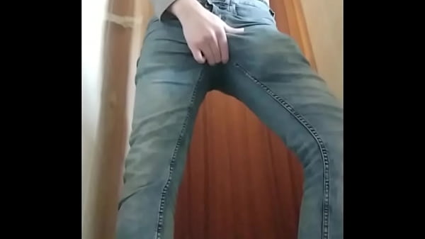 Download Video - David is very hot