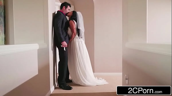 Smoking Hot Bride Cheats With The Best Man - August Taylor