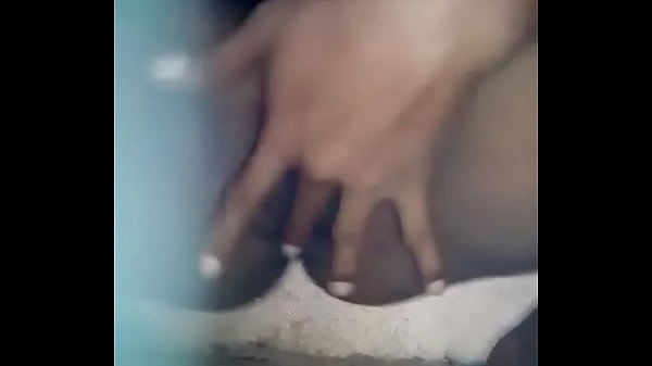 Il Se Masturbe Pour Moi