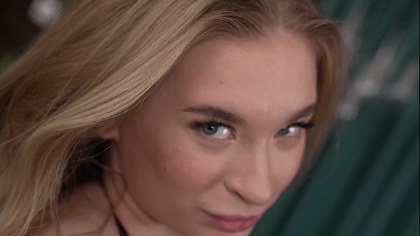Married slut Crazy Alisha's first and last unsuccessful threesome with Leo Casanova and Nick Morris