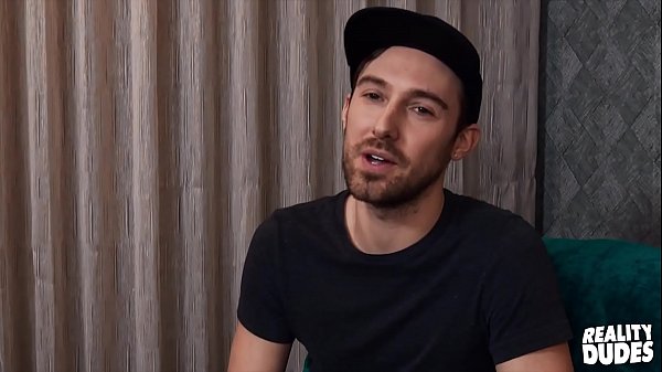 Download Video - POV Sex With Straight Guy Trying Dick For The First Time - Reality Dudes