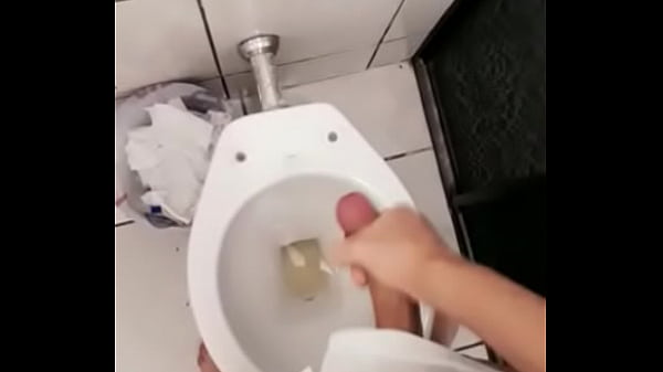 Meu pau gostoso gozando