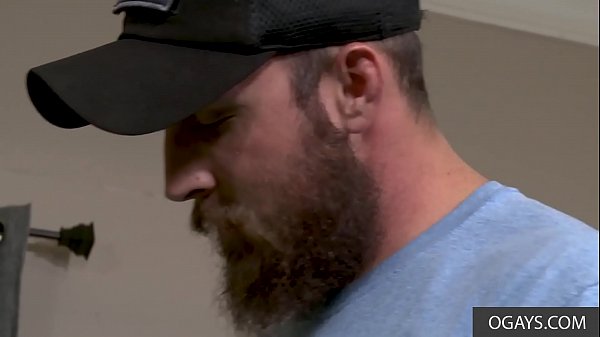 Download Video - Bearded Gay Couple - Dustin Steele&comma; Matt Muck