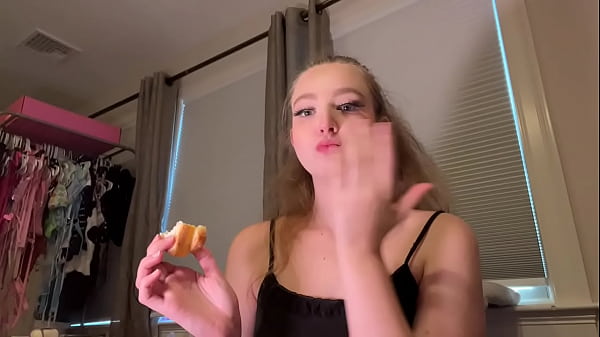 Pencil Mouth Mukbang Challenge