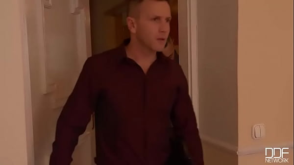 Hot & Blonde: Real Estate Agent And Client Fuck Tenant!